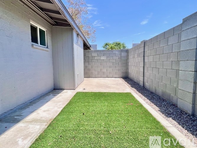 Source URL: https://prod-avail.s3.amazonaws.com/public_images/40493229/listing/IMG_8844.jpg