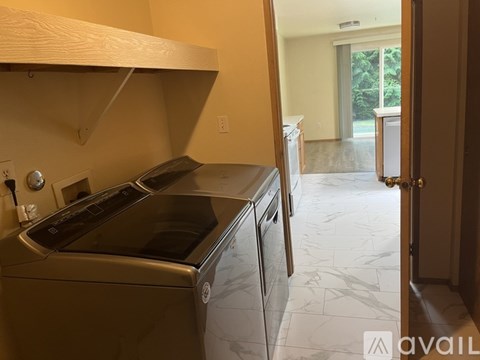 15116 105Th Ave Ct E 2 Beds Apartment for Rent