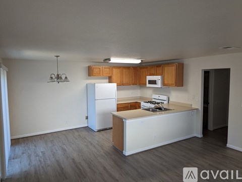 50 Jillian Lane 3 Beds Apartment for Rent