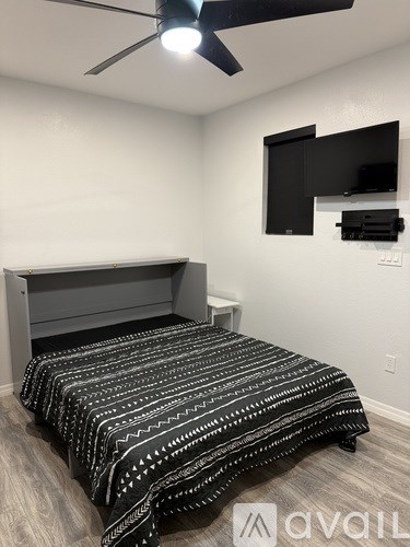 Source URL: https://prod-avail.s3.amazonaws.com/public_images/40496470/listing/IMG_4349.jpeg