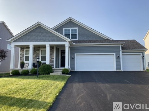 612 Ludham Trail 4 Beds Apartment for Rent