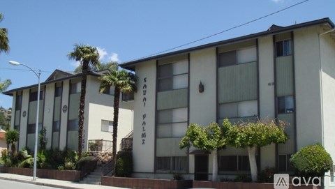 1150 N Maryland Ave 2 Beds Apartment for Rent