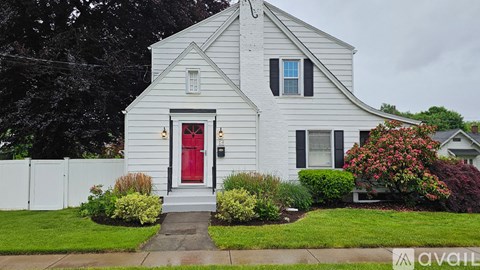 14 John Street 3 Beds Apartment for Rent
