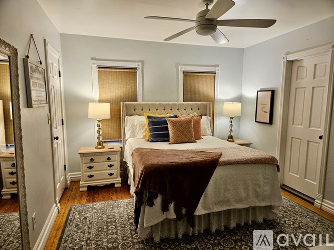 Source URL: https://prod-avail.s3.amazonaws.com/public_images/40496992/listing/Master_Bedroom_4.jpeg
