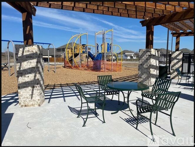 Source URL: https://prod-avail.s3.amazonaws.com/public_images/40493969/listing/43.jpg