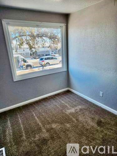 2021 4Th Ave 3 Beds Apartment for Rent
