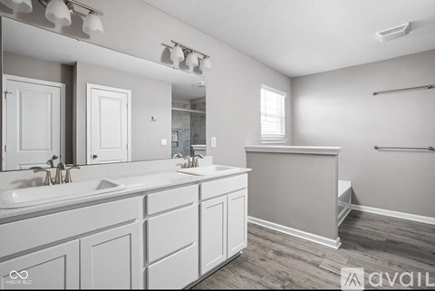 6429 Flag Stop Drive 5 Beds Apartment for Rent