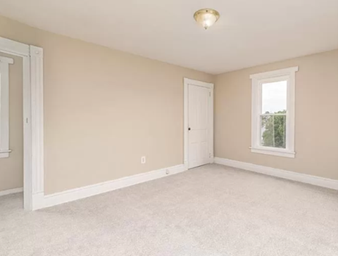 102 Doney St 3 Beds Apartment for Rent