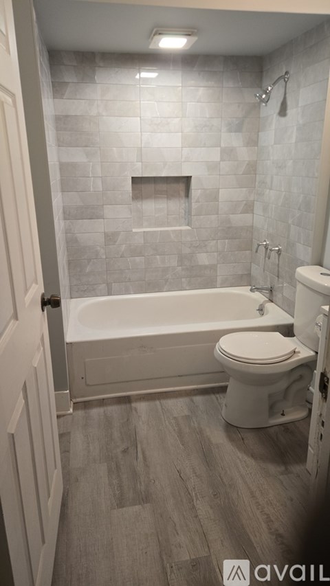 9024 Yale Avenue 4 Beds Apartment for Rent