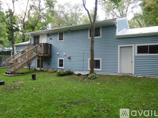 Source URL: https://prod-avail.s3.amazonaws.com/public_images/41515016/listing/SV_Bck_yard.jpeg