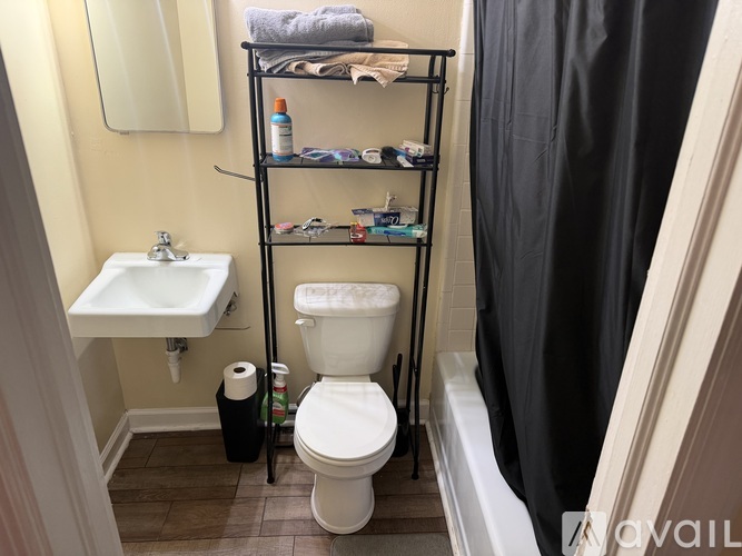 131 West Home Avenue 1 Apartment for Rent - Photo gallery 2