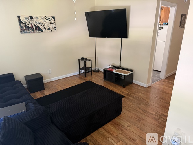 131 West Home Avenue 1 Apartment for Rent - Photo gallery 5