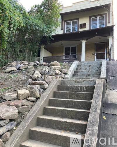 5850 Douglas Street 3 Beds Apartment for Rent