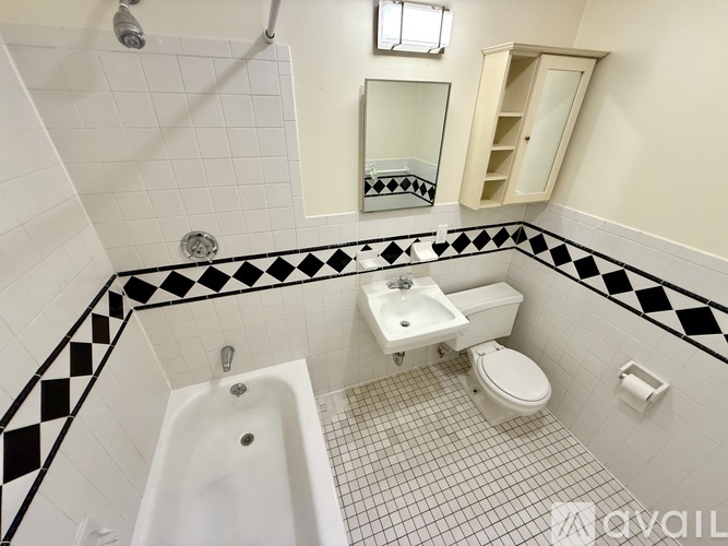 558 Columbus Ave Studio Apartment for Rent - Photo gallery 3