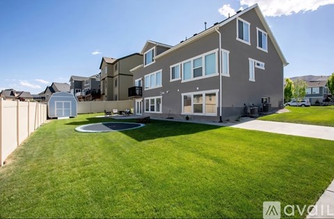 2832 Fox Pointe Drive 2 Beds Apartment for Rent
