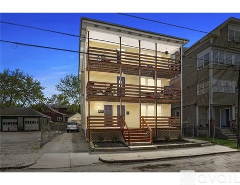 289 Mowry St 3 Beds Apartment for Rent