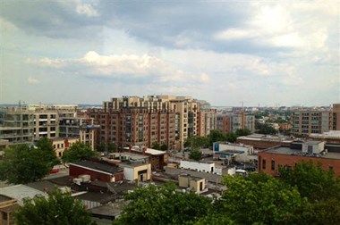 2501 N St. SE Studio Apartment for Rent