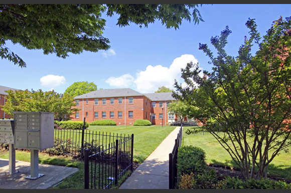 Eagle S Crossing Apartments 116 Irvington St Suite B Sw