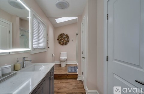 22036 Riverbend Dr W 5 Beds Apartment for Rent