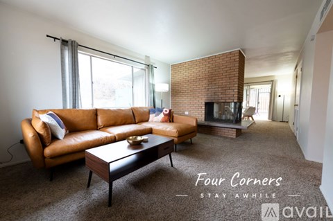 206 North Wall Avenue 2 Beds Apartment for Rent