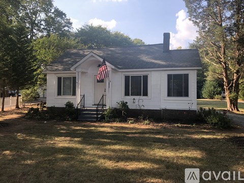 516 South Main Street 2 Beds Apartment for Rent