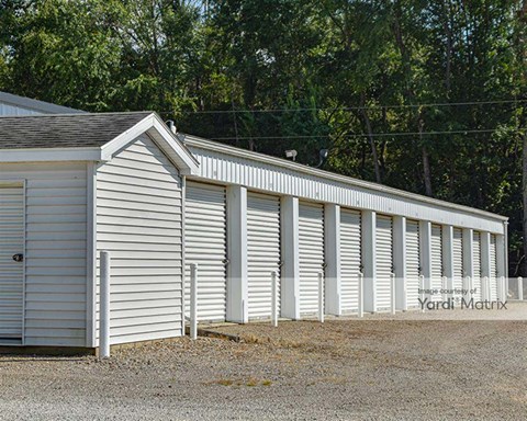 Storage Units for Rent available at 2501 South 18Th Street, Charleston, IL 61920