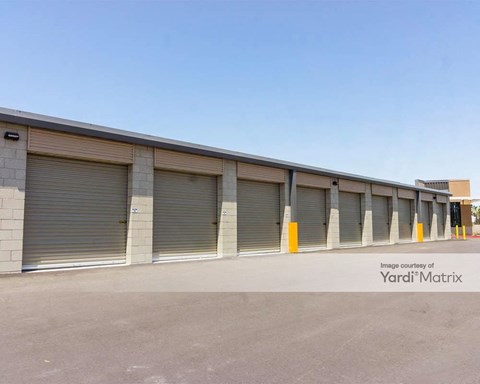 Storage Units for Rent available at 890 North Gene Autry Trail, Palm Springs, CA 92262