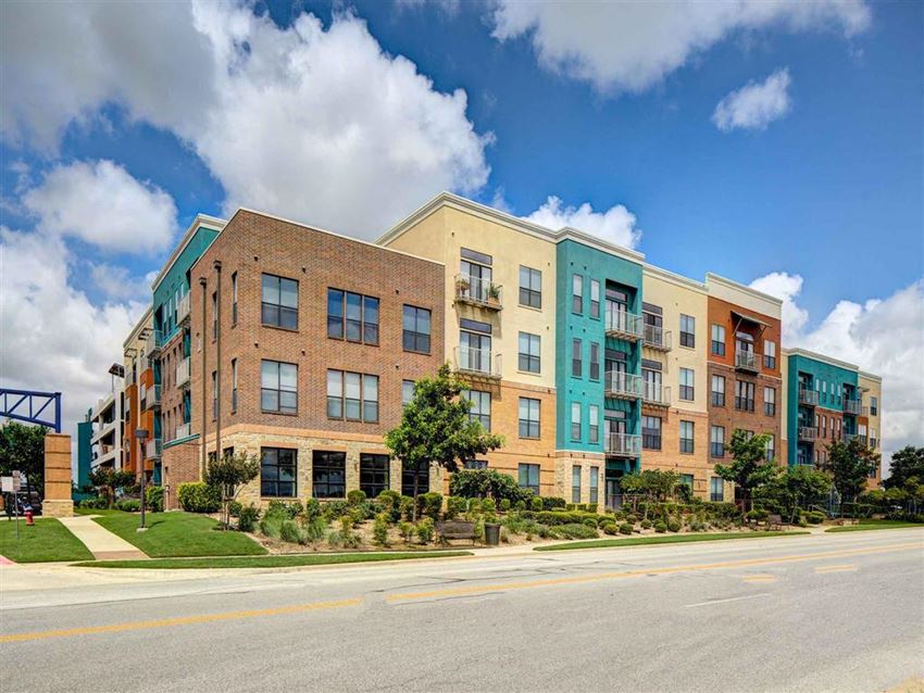 2601 La Frontera Blvd Studio-2 Beds Apartment for Rent - Photo Gallery