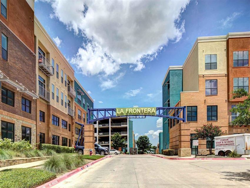 La Frontera Square Apartments, 2601 La Frontera Blvd, Round Rock, TX