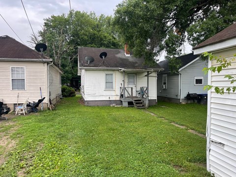 923 Burton Ave. 1 Apartment for Rent