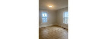 3 Bedrooms 1 Bathroom