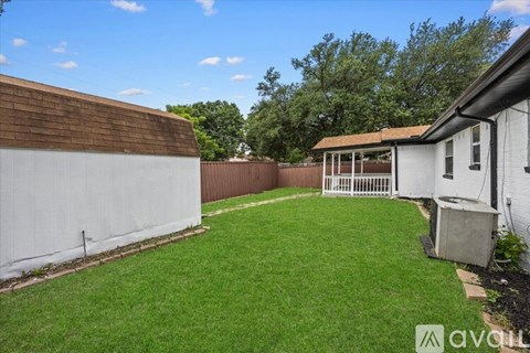 Source URL: https://prod-avail.s3.amazonaws.com/public_images/40569098/listing/03-IMG_9576_copy.jpeg