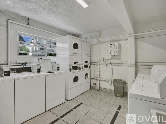 Source URL: https://prod-avail.s3.amazonaws.com/public_images/36837181/listing/IMG_4383.jpeg