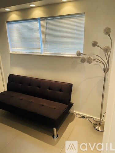 Source URL: https://prod-avail.s3.amazonaws.com/public_images/36810784/listing/IMG_8352.jpeg