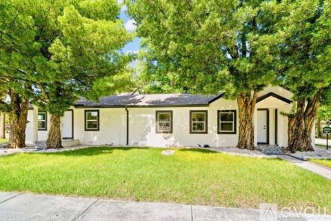 1102 58Th St S 2 Beds Apartment for Rent
