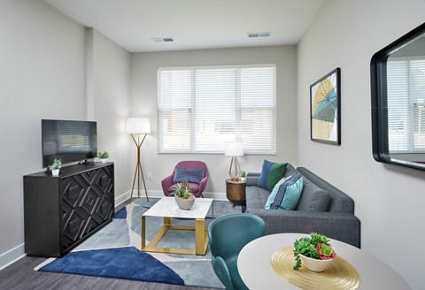 4518 University Drive 1-2 Beds Apartment for Rent