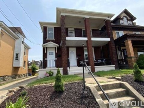 302 Bailey Ave 2 Beds Apartment for Rent