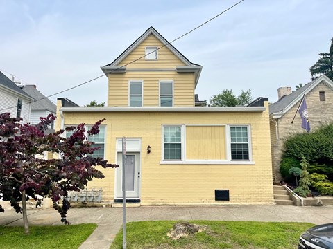 905 E Market St Studio Apartment for Rent