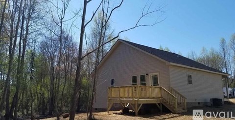 255 Sterling Way 3 Beds Apartment for Rent