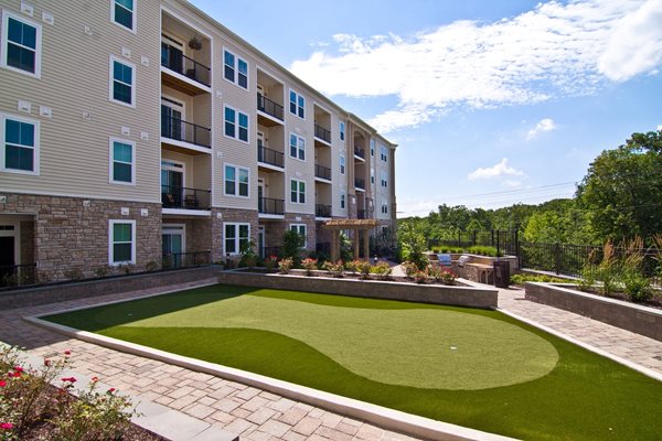 Kensington Place Apartments 2264 York Drive Woodbridge
