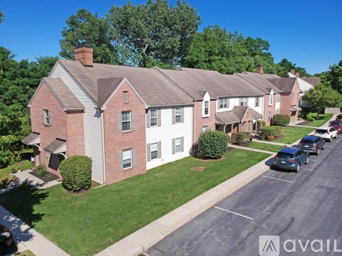 258 Aberdeen Avenue 1 Bed Apartment for Rent