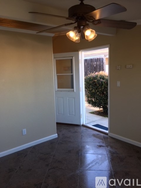 3852 Billman St BR4 4 Beds Apartment for Rent