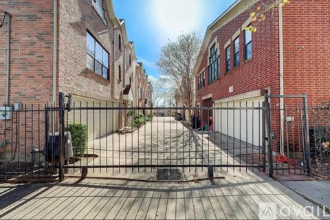 5661 Larkin Street 3 Beds Apartment for Rent