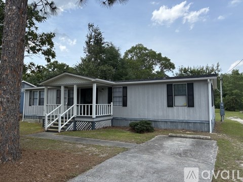 1443 Mack Street 3 Beds Apartment for Rent