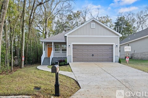 803 Brewer Street 3 Beds Apartment for Rent