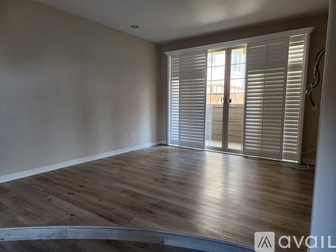 1056 Pearl Street 2 Beds Townhouse for Rent - Photo gallery 1