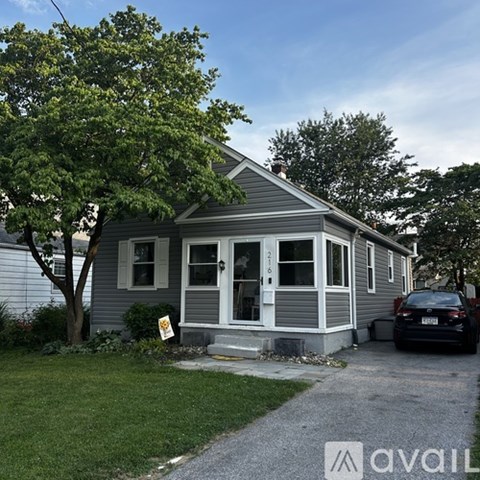 216 Cedar Rd 2 Beds Apartment for Rent