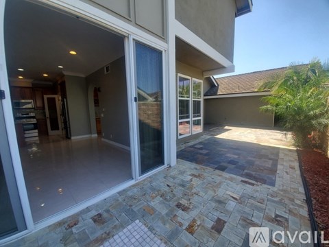 11 Clove Blossom 3 Beds Apartment for Rent