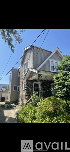 6 Oakley Rd 2 Beds Apartment for Rent
