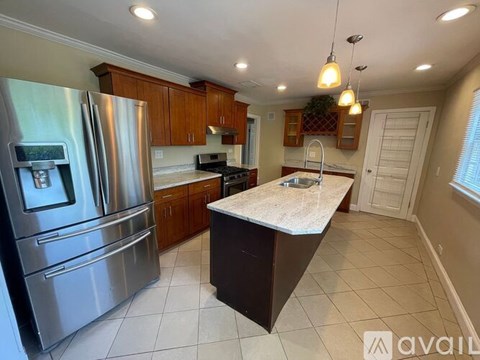 883 N Mckinley Rd 3 Beds Apartment for Rent